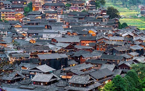 河池6种常见的外墙仿石漆施工工艺！